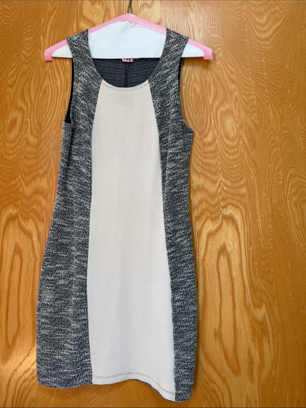 Sleeveless Colorblock Knit Mini Dress - Cream and Gray